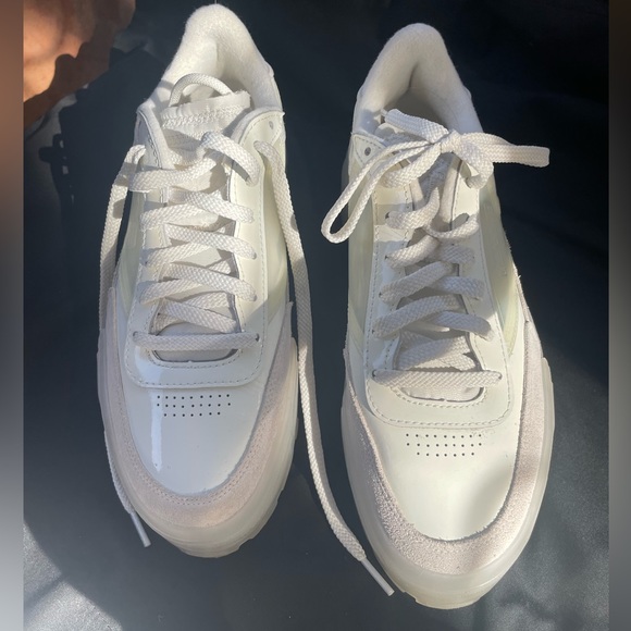 Cardi B Reebok Club B Shiny White Patent Leather & Translucent Shoes US 10 EU 41 - Picture 15 of 16